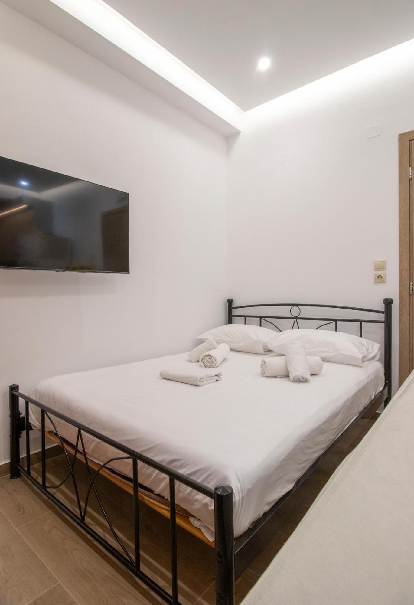 Central Park Urban Studios Heraklion  Ngoại thất bức ảnh