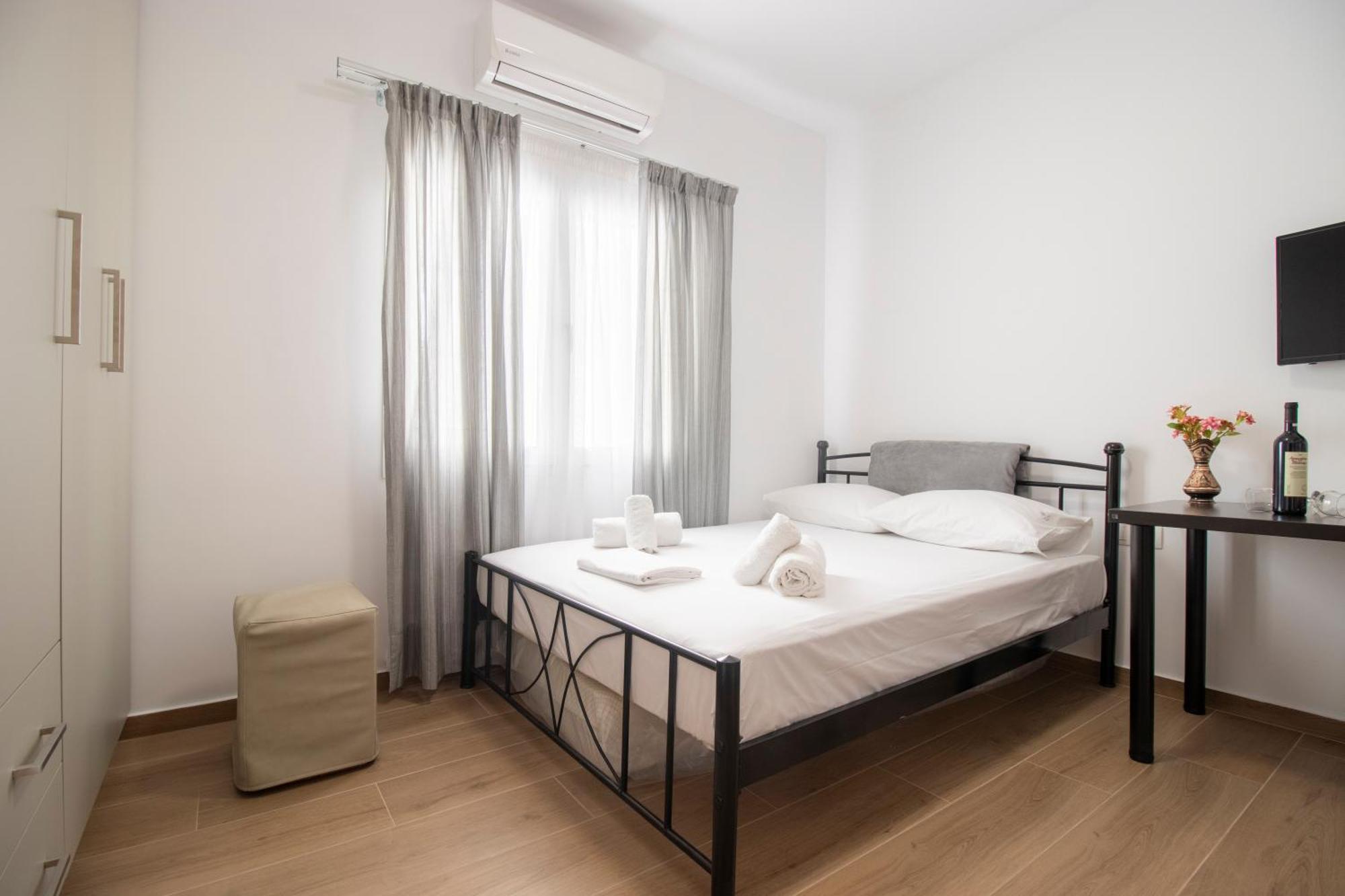 Central Park Urban Studios Heraklion  Ngoại thất bức ảnh