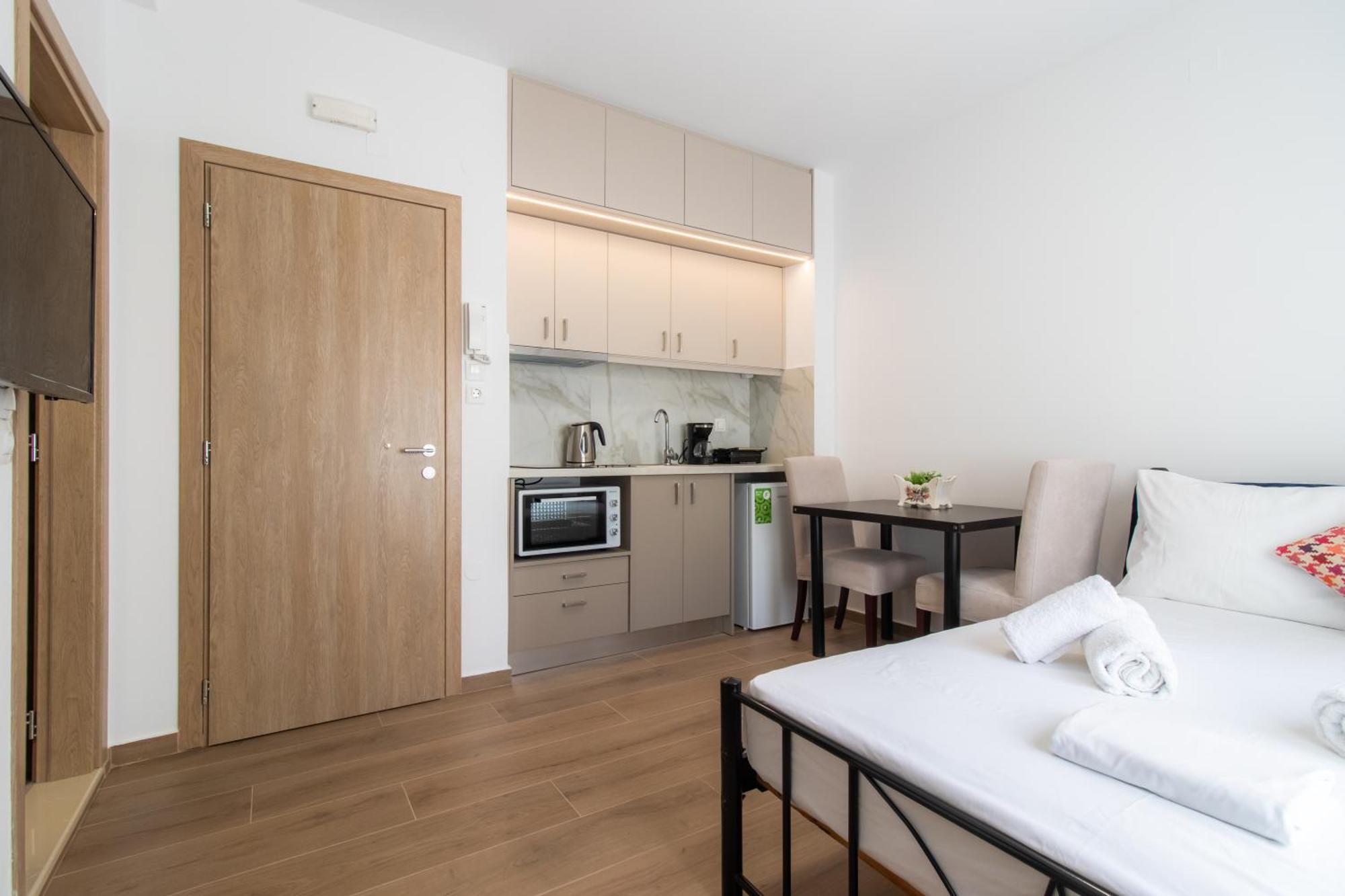 Central Park Urban Studios Heraklion  Ngoại thất bức ảnh