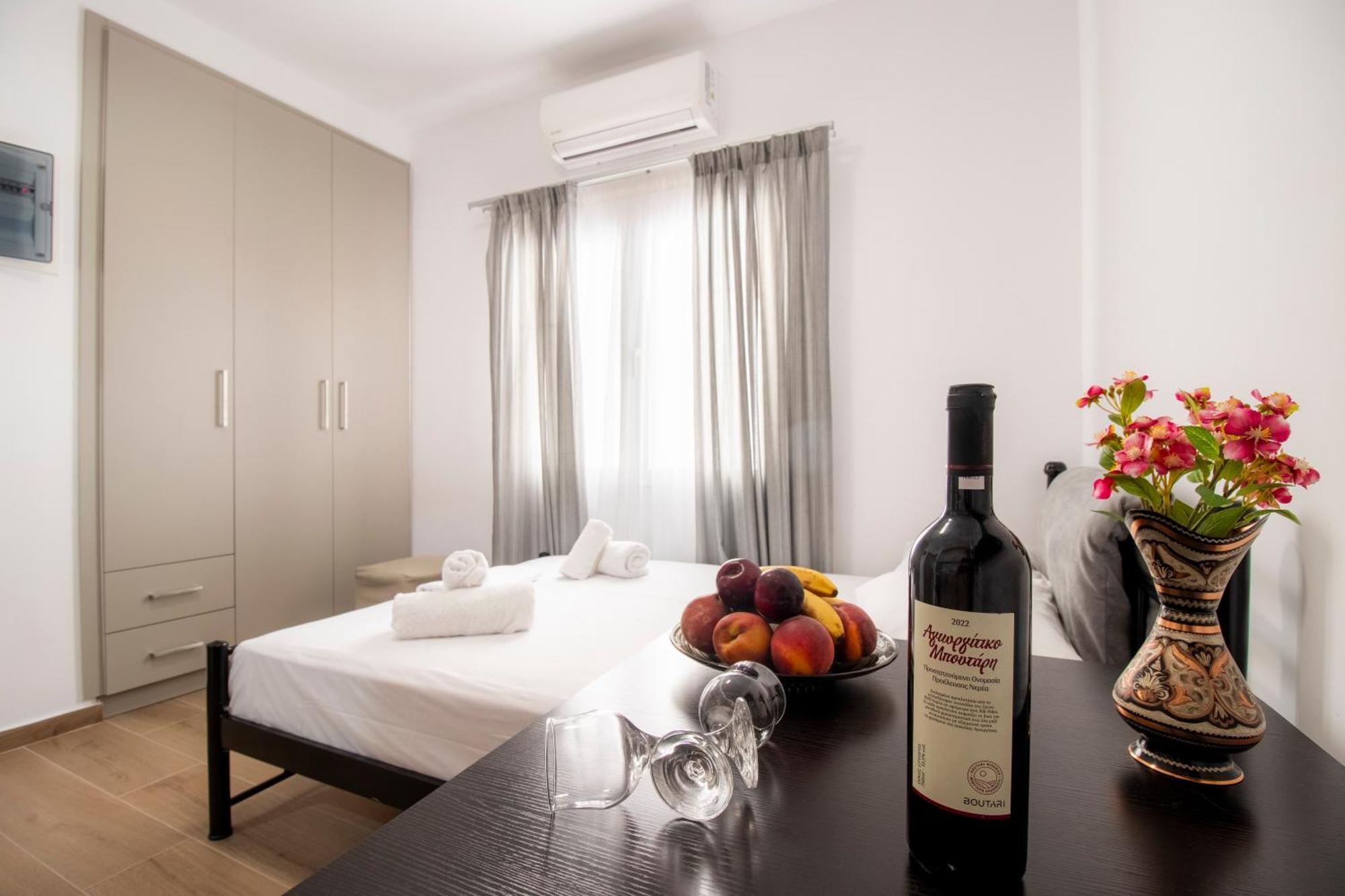 Central Park Urban Studios Heraklion  Ngoại thất bức ảnh